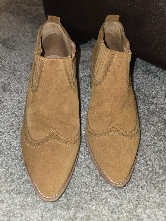 Madewell Shoes - Madewell Suede Grayson Brogue Chelsea Ankle Boots Amber Brown Women's US 8.5